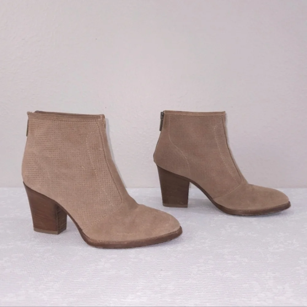 AQUATALIA Faris Perforated Suede Booties US 7 Heeled Ankle Boots